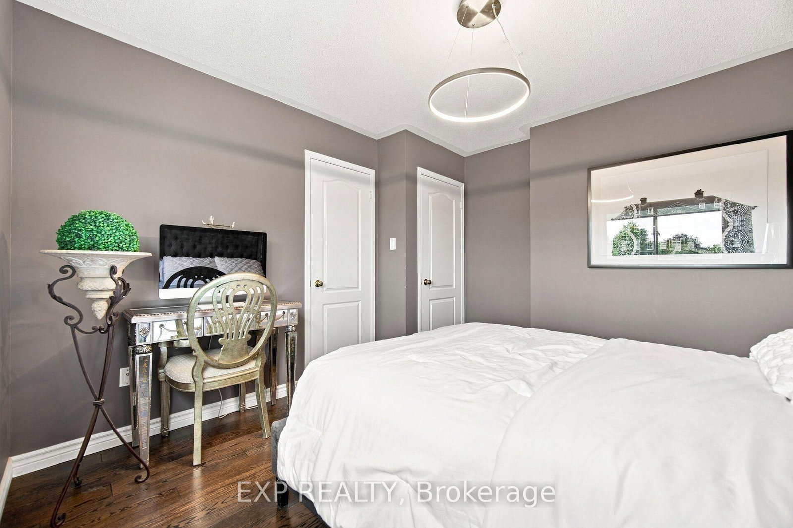 5911 Greensboro Drive • Mississauga, ON photo 40