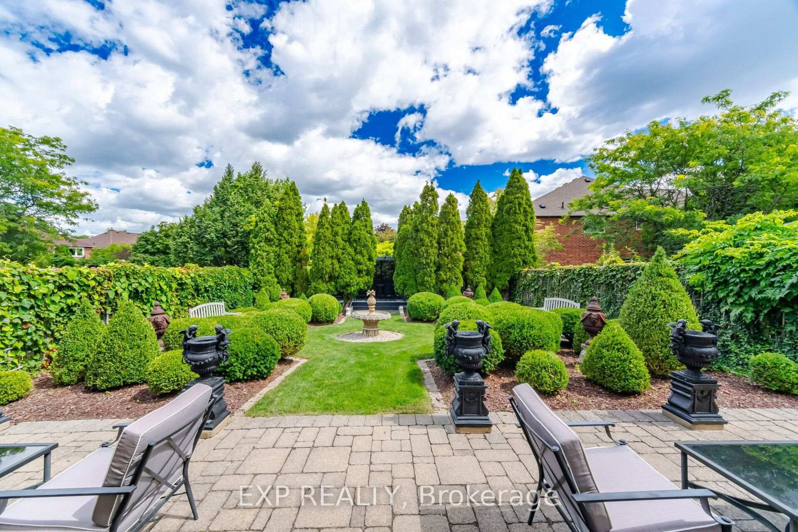 5911 Greensboro Drive • Mississauga, ON photo 46