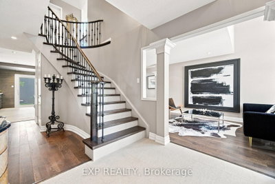 5911 Greensboro Drive • Mississauga, ON photo 5
