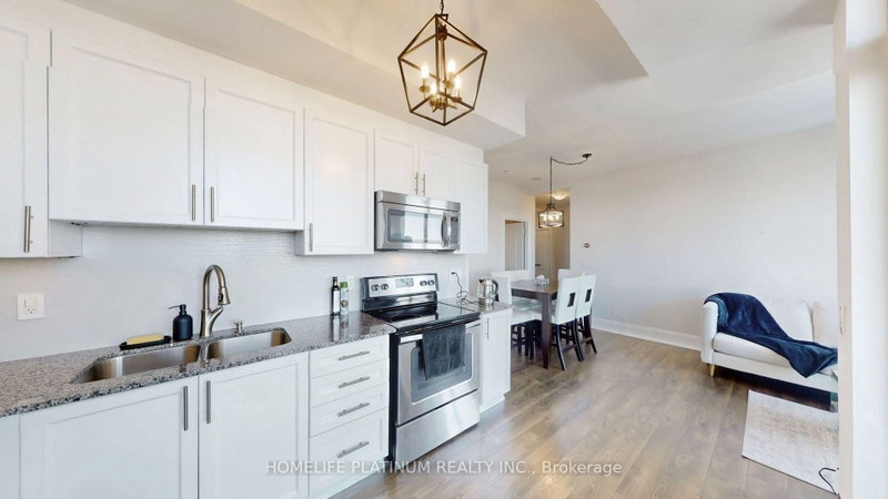 45 Yorkland Brampton,ON L6P 4B4 — Photo 8