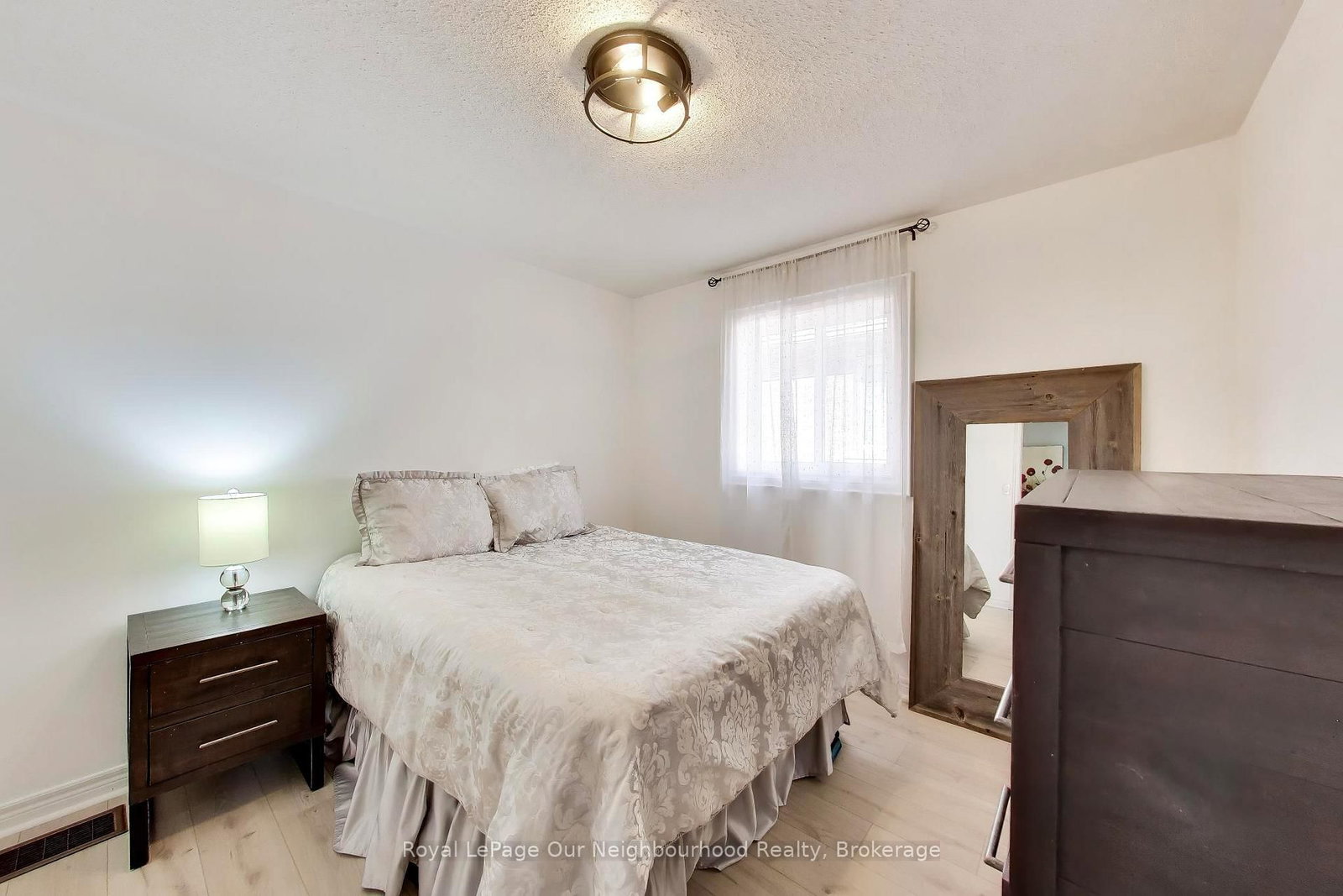2324 Woodcrest Drive • Oakville, ON photo 26