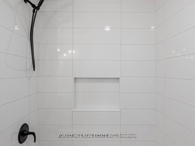 2120 Rathburn Mississauga,ON L4W 2S8 — Photo 16