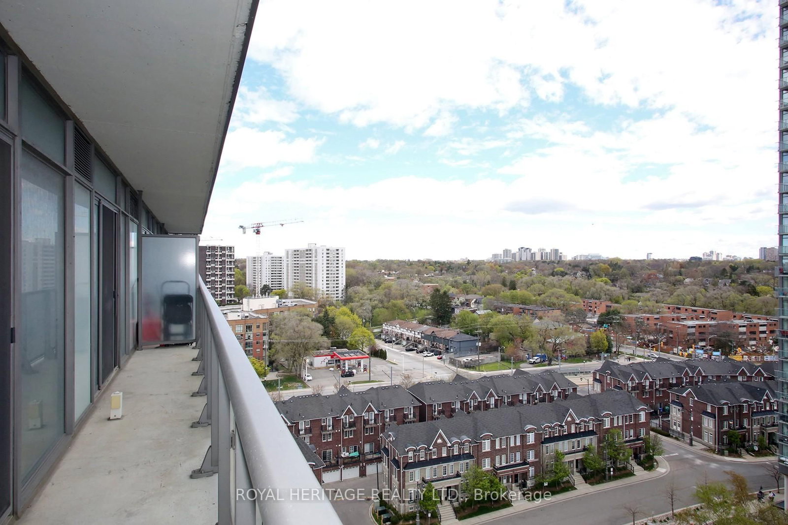 105 Queensway Avenue • #1216 • Toronto, ON photo 10
