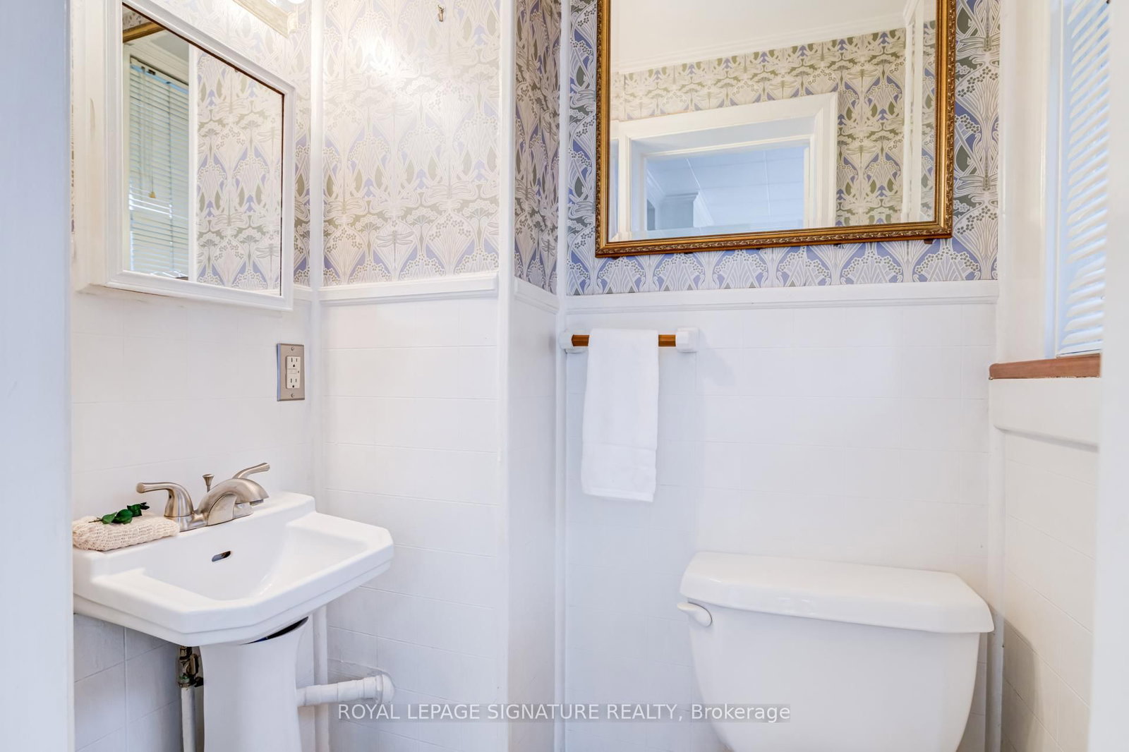 22 Peel Avenue • Brampton, ON photo 14