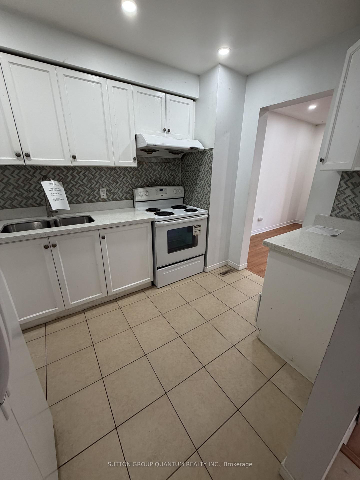 48 Carleton Place S • Brampton, ON photo 8