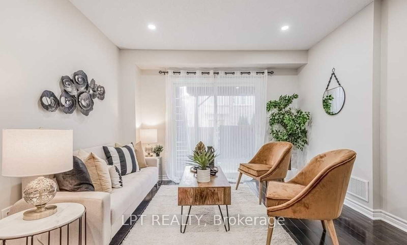 Upper - 12 Axelrod Avenue