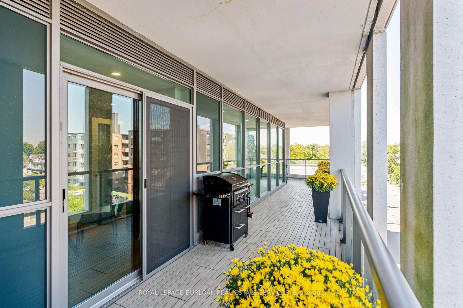 11 Bronte Road • #409 • Oakville, ON photo 23