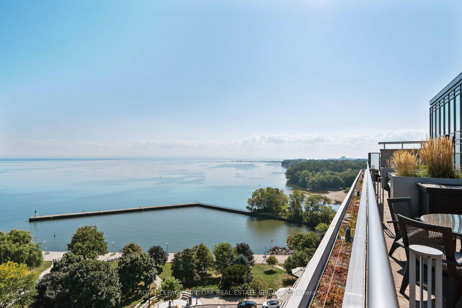 11 Bronte Road • #409 • Oakville, ON photo 32