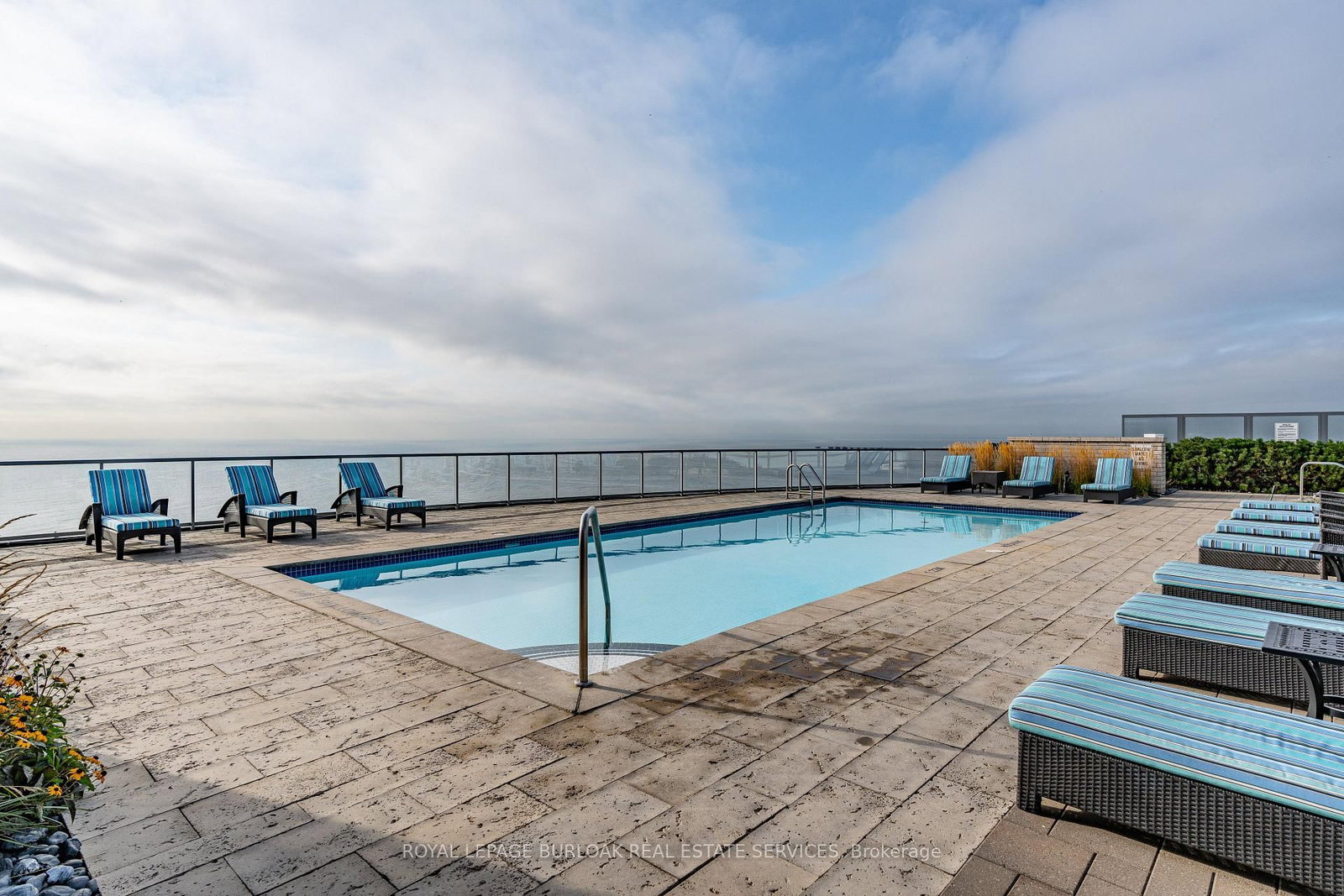 11 Bronte Road • #409 • Oakville, ON photo 45