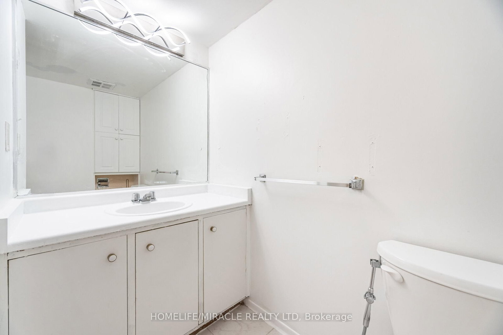 236 Albion Road • #208 • Toronto, ON photo 18