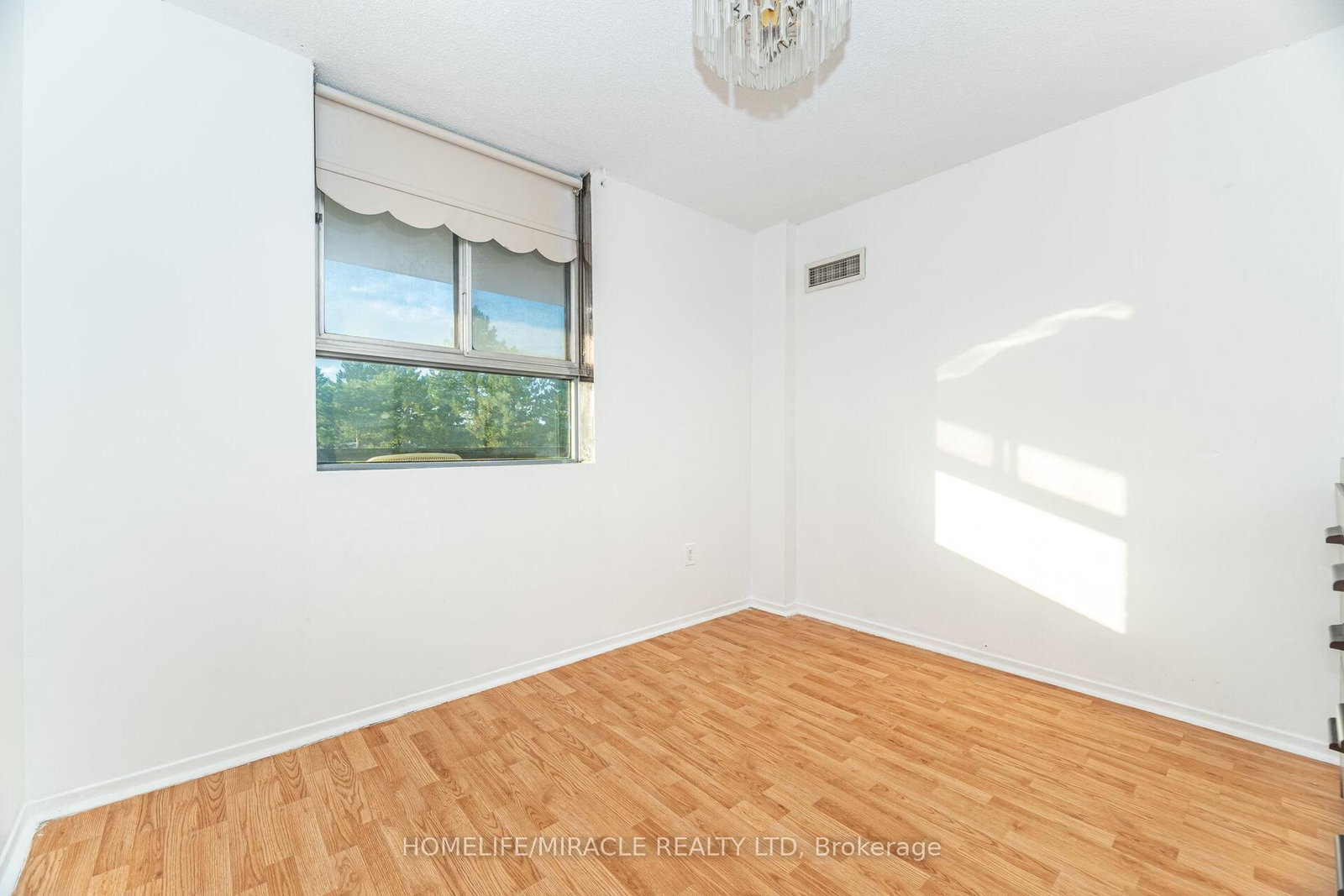 236 Albion Road • #208 • Toronto, ON photo 21