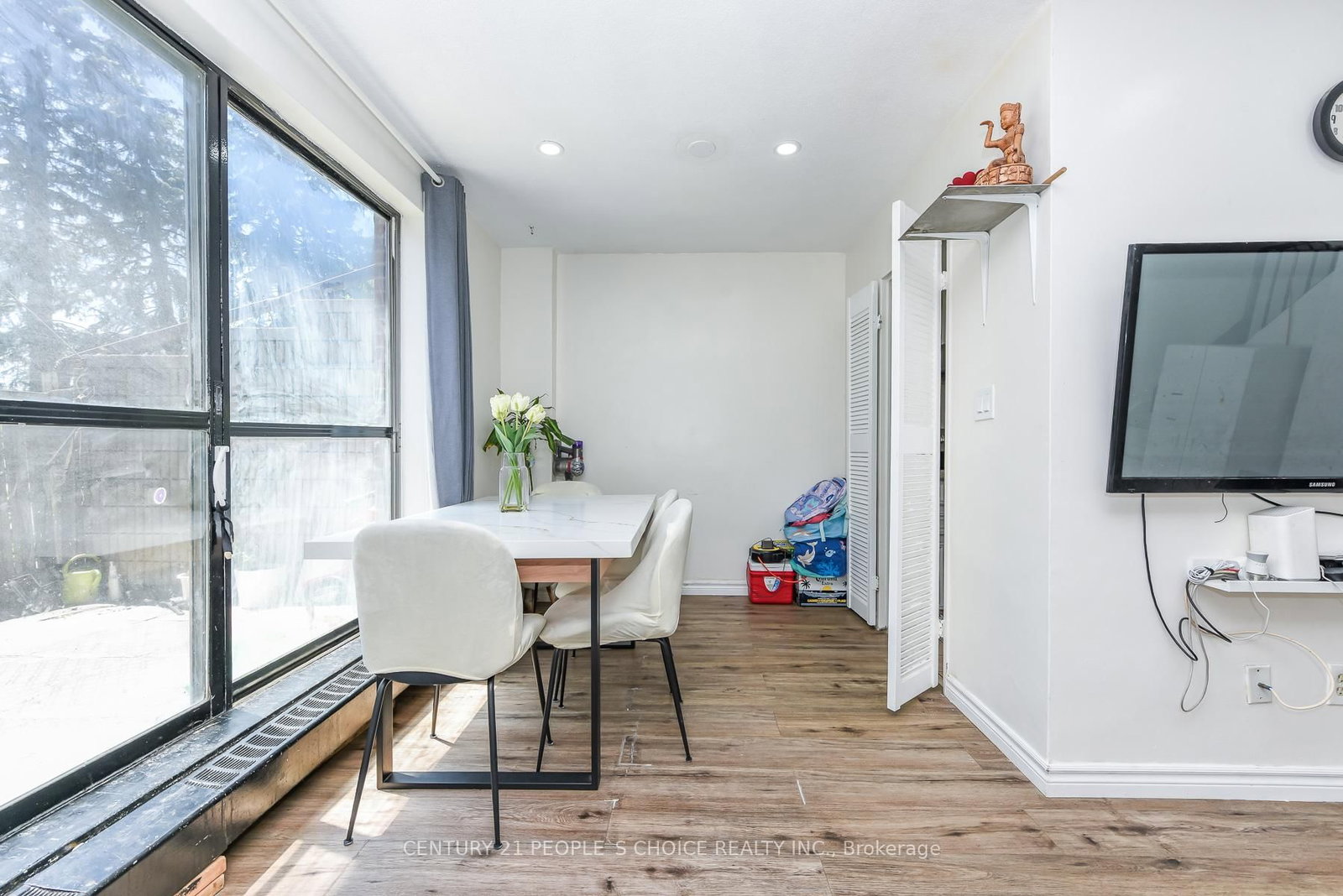 10 Eddystone Avenue • #108 • Toronto, ON photo 12