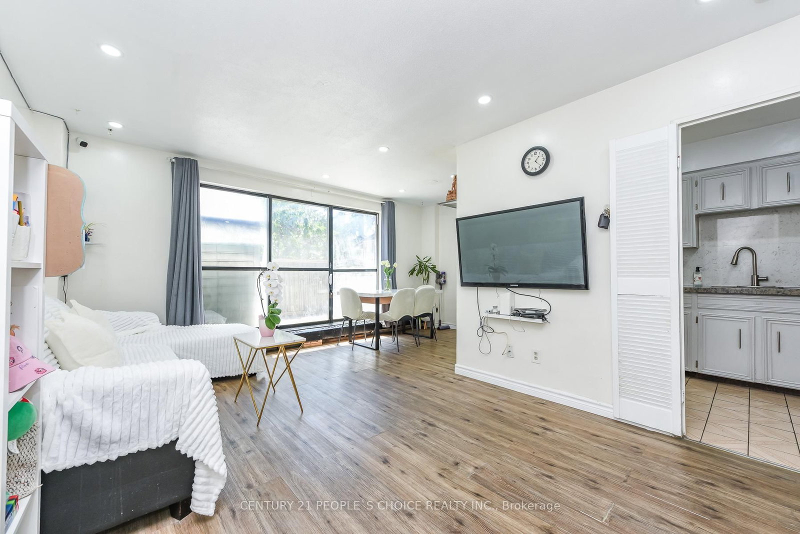 10 Eddystone Avenue • #108 • Toronto, ON photo 13