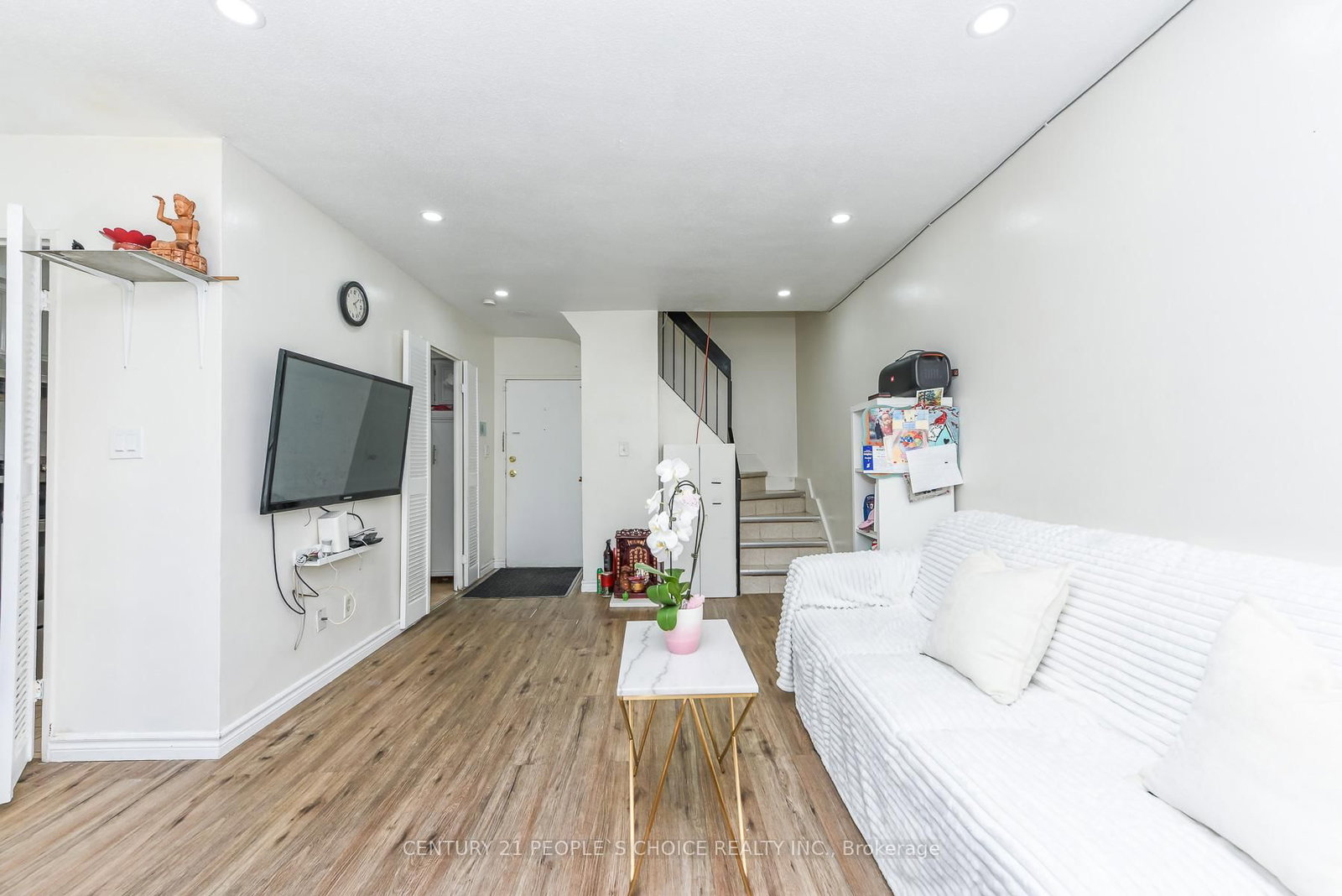 10 Eddystone Avenue • #108 • Toronto, ON photo 17