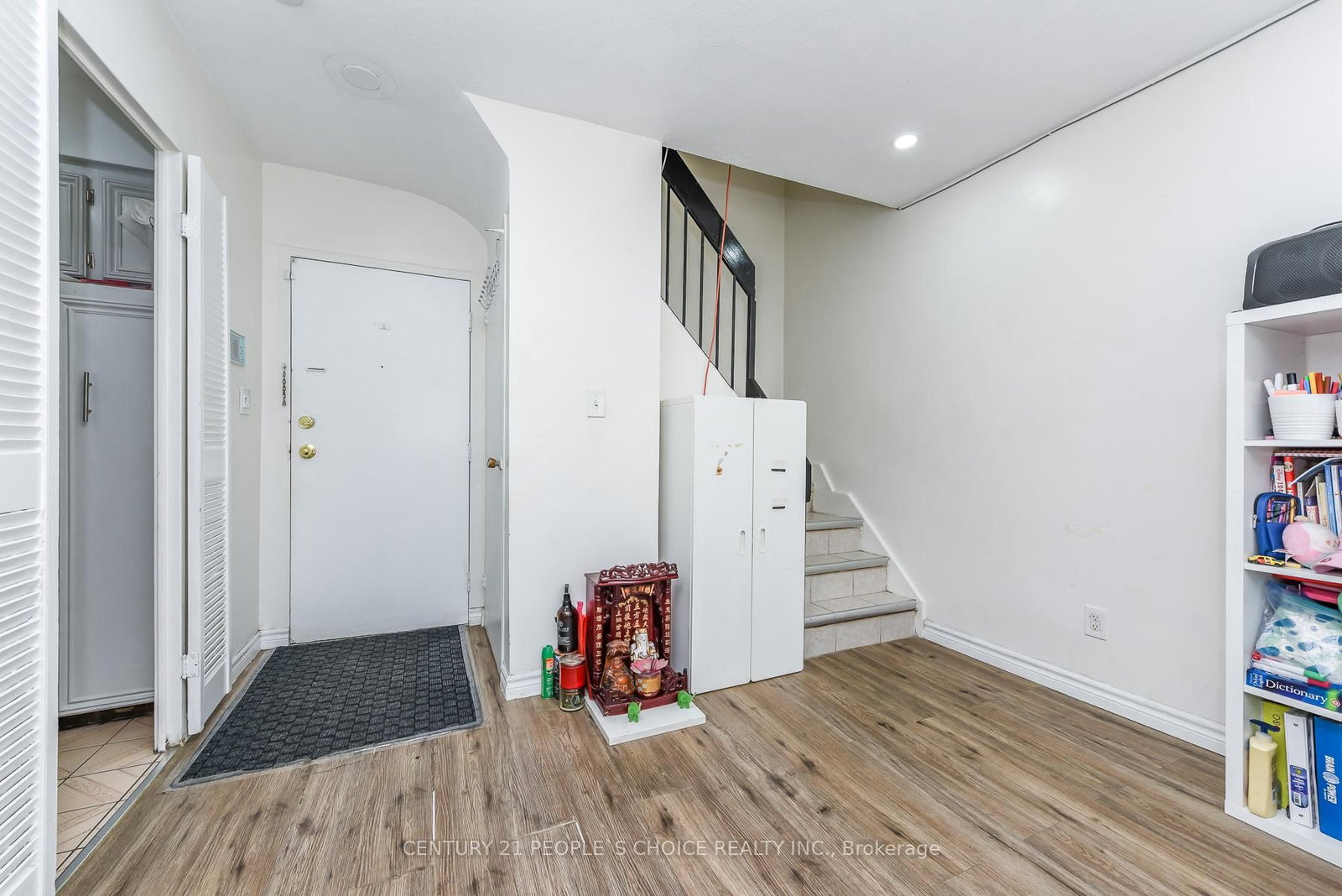 10 Eddystone Avenue • #108 • Toronto, ON photo 5