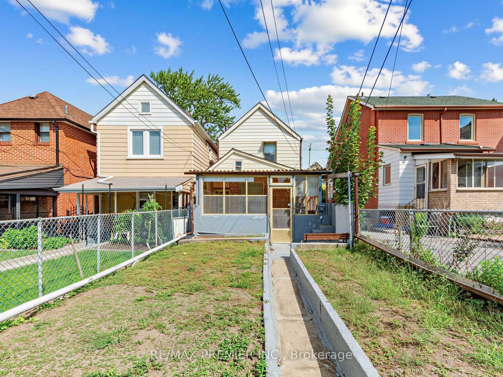 155 Ascot Avenue • Toronto, ON photo 27