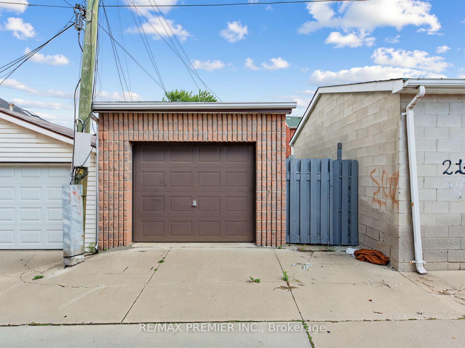 155 Ascot Avenue • Toronto, ON photo 28
