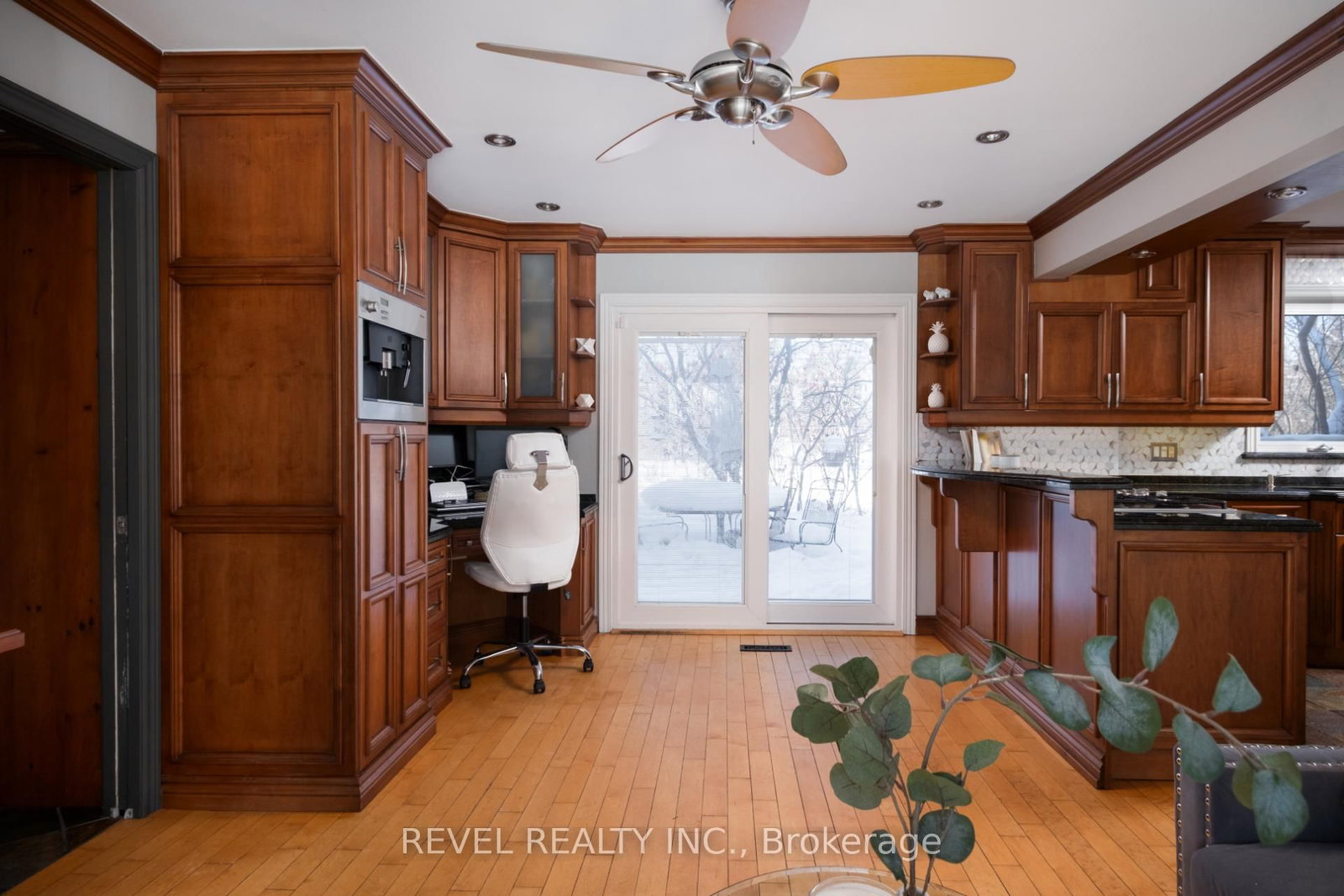 14227 Trafalgar Road • Halton Hills, ON photo 10