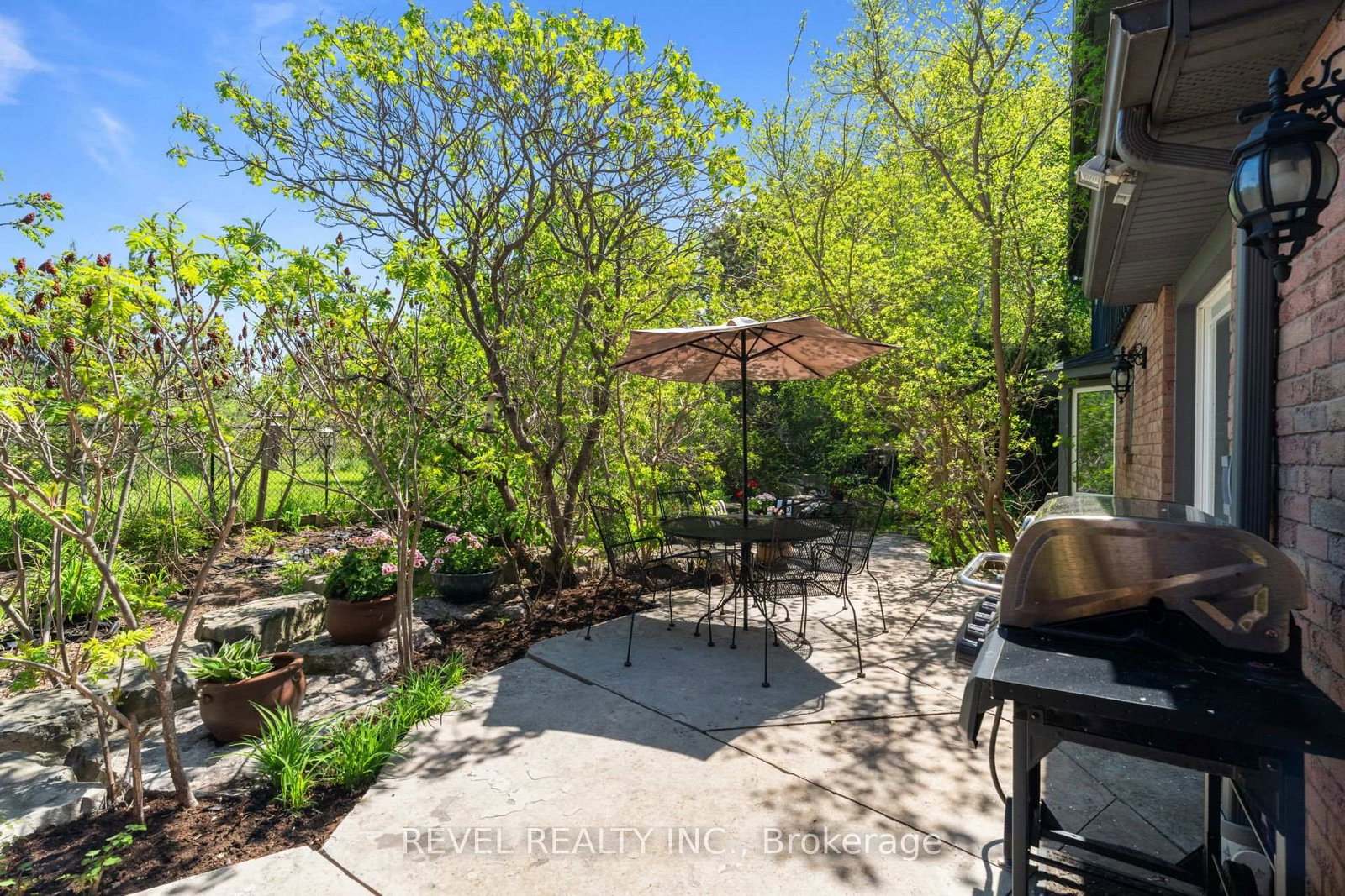 14227 Trafalgar Road • Halton Hills, ON photo 30