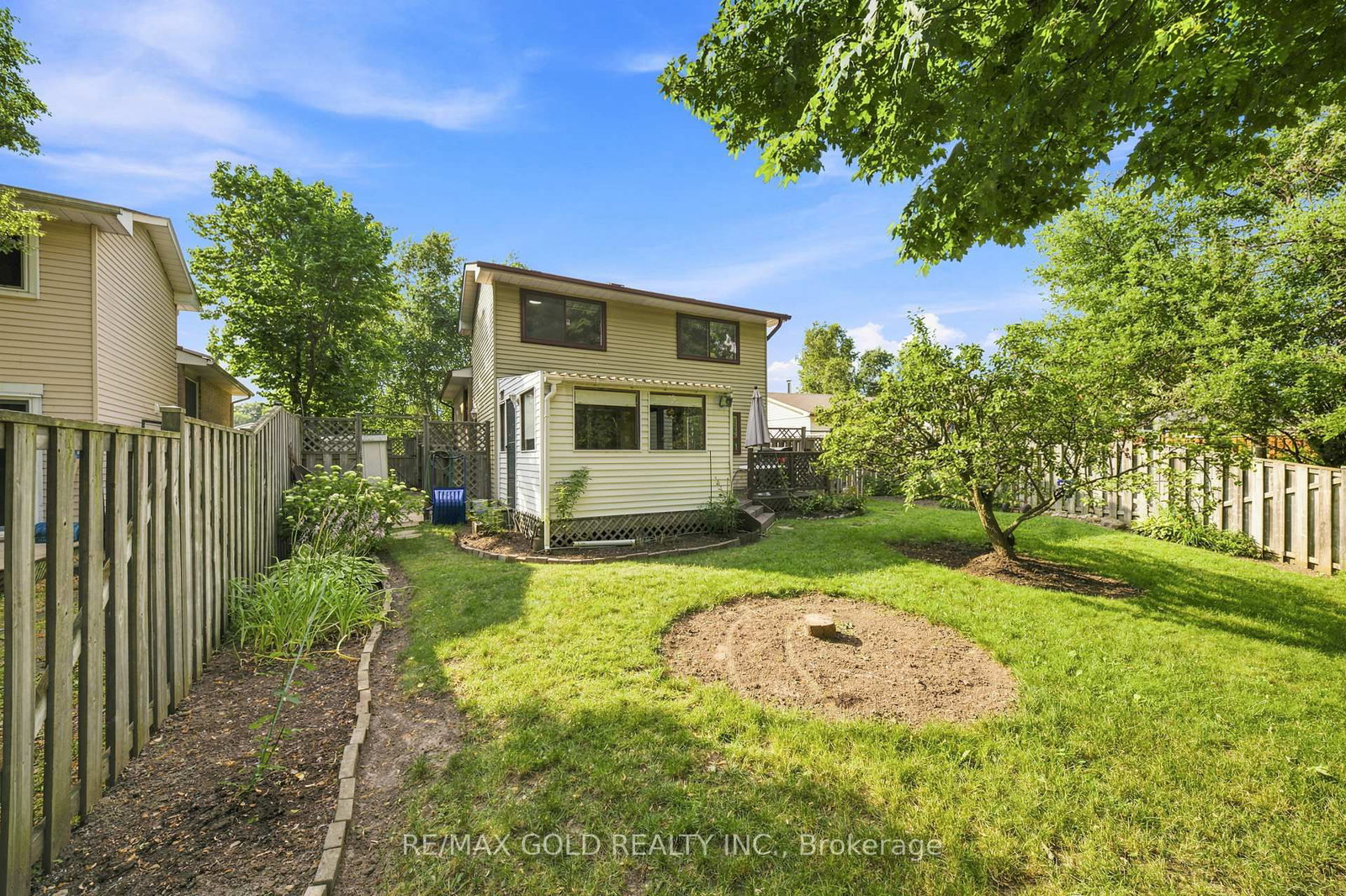 52 Madoc Drive • Brampton, ON photo 16
