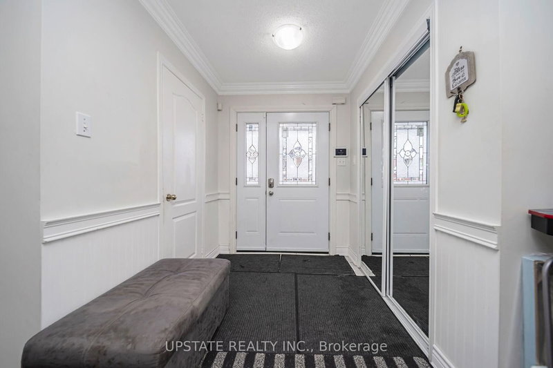 12 Bramfield Street