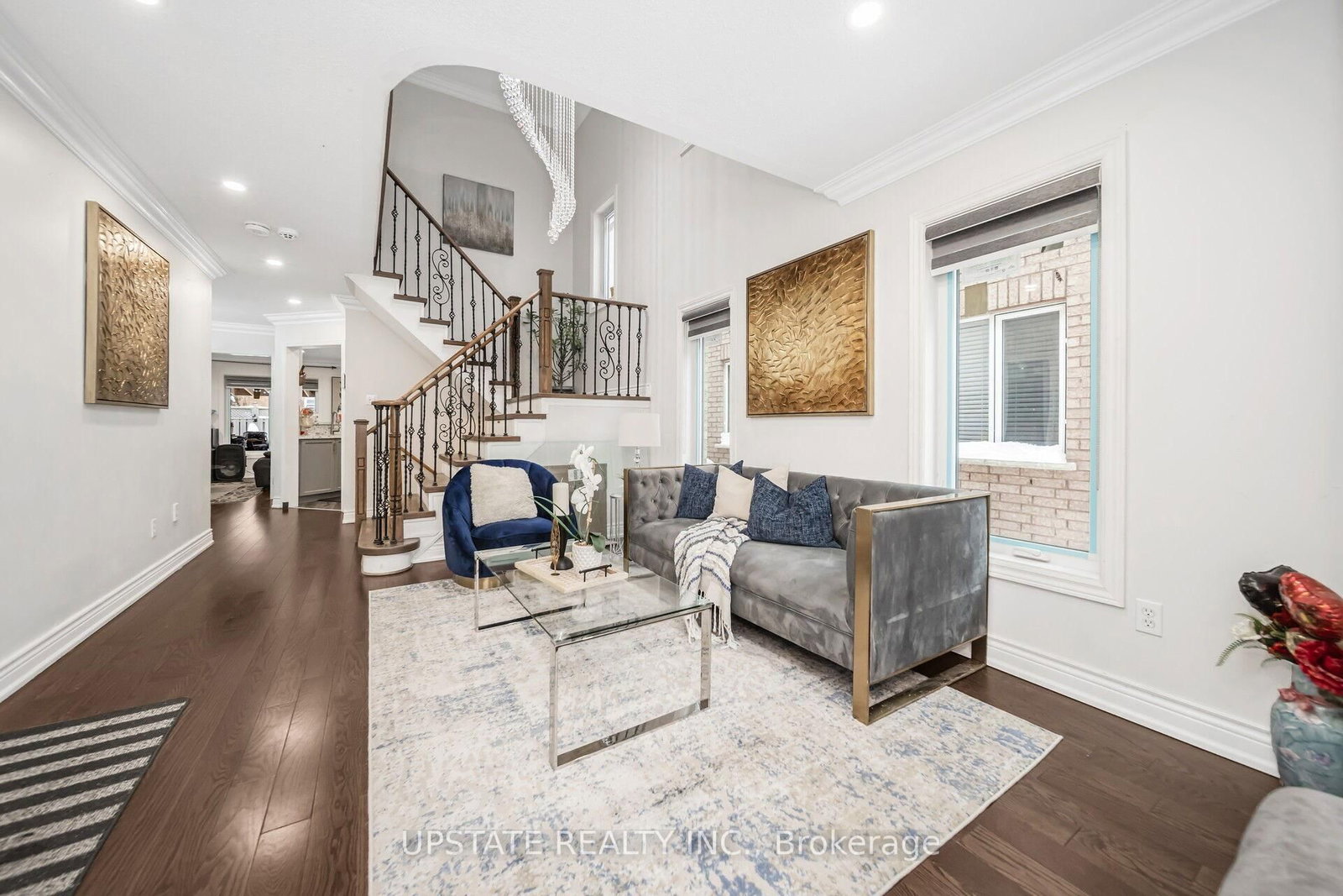 12 Bramfield Street • Brampton, ON photo 6