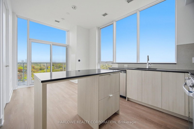 1303 - 2088 James Street