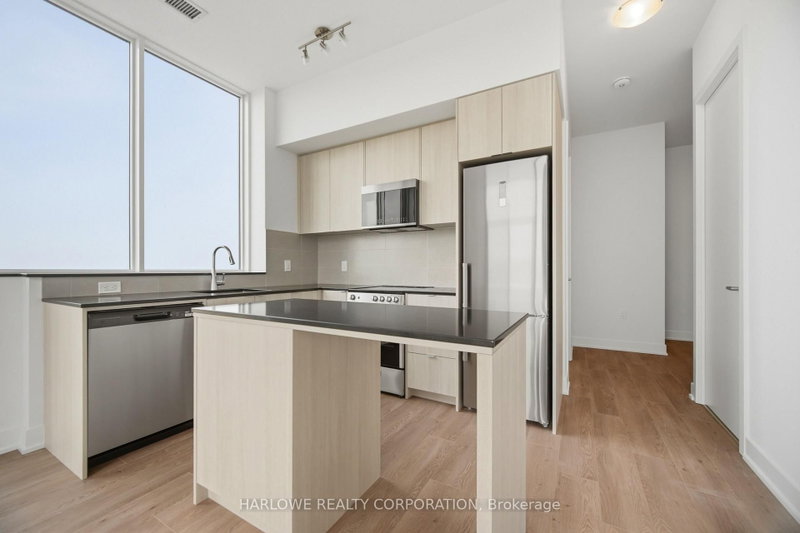 1303 - 2088 James Street