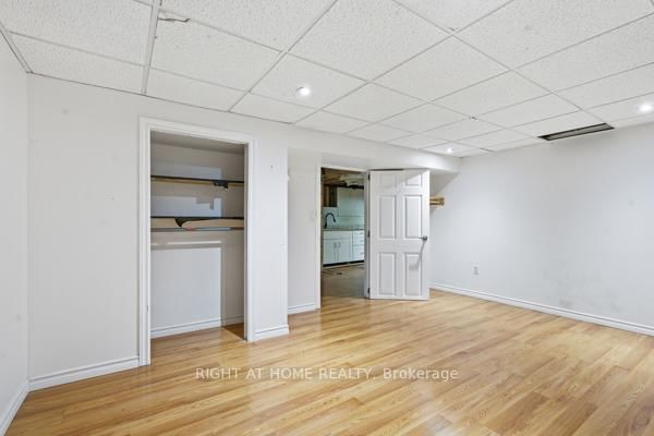 200 Gary Drive • Toronto, ON photo 15