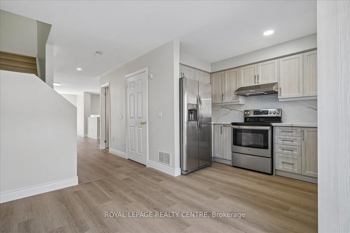 50 Strathaven Drive • #110 • Mississauga, ON photo 10