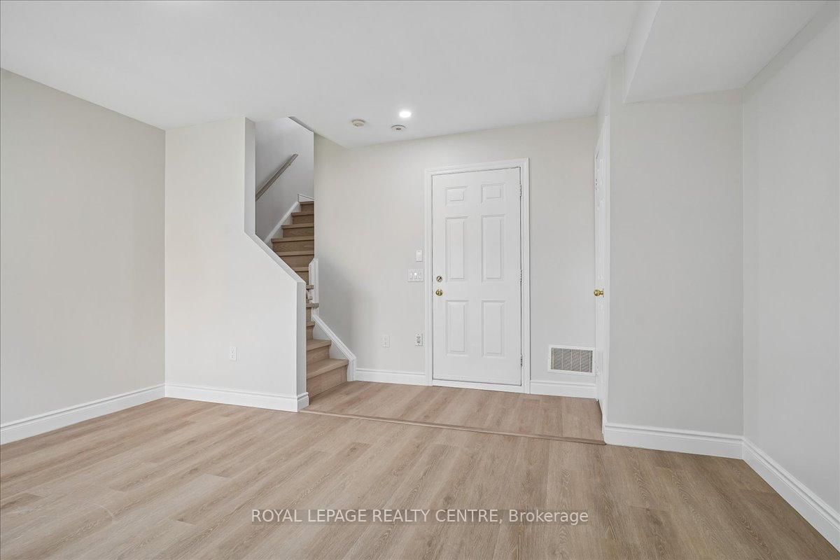 50 Strathaven Drive • #110 • Mississauga, ON photo 37
