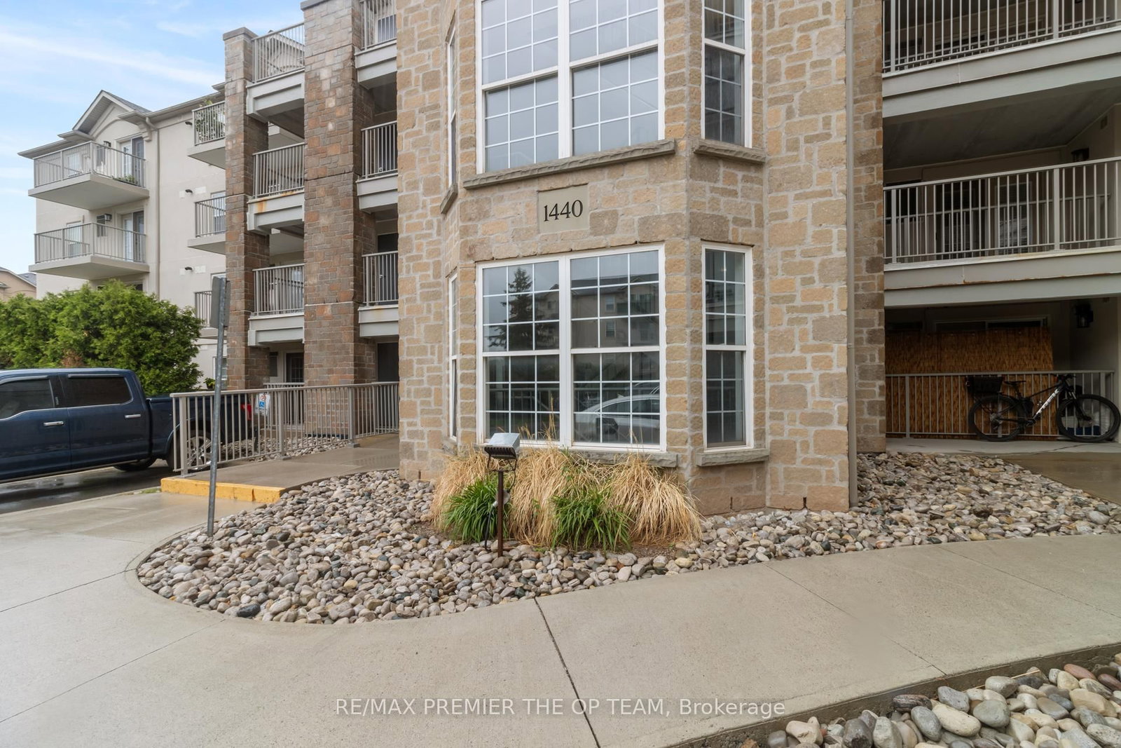 1440 Bishops Gate • #404 • Oakville, ON photo 10