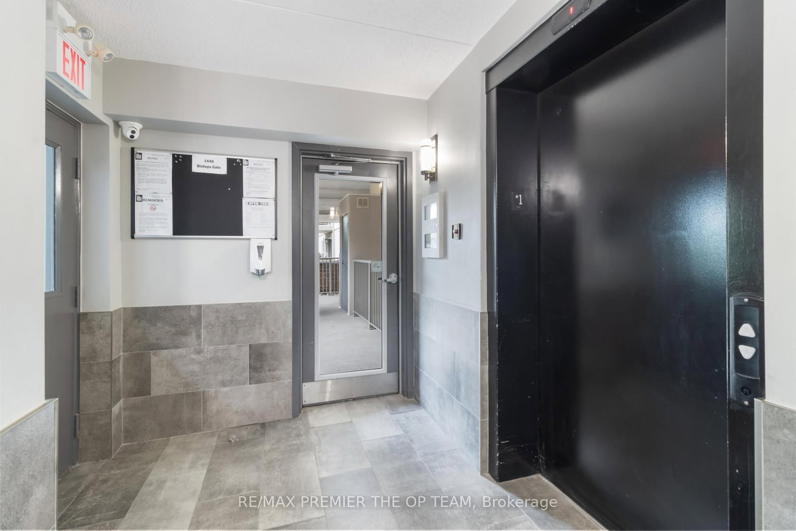 1440 Bishops Gate • #404 • Oakville, ON photo 12