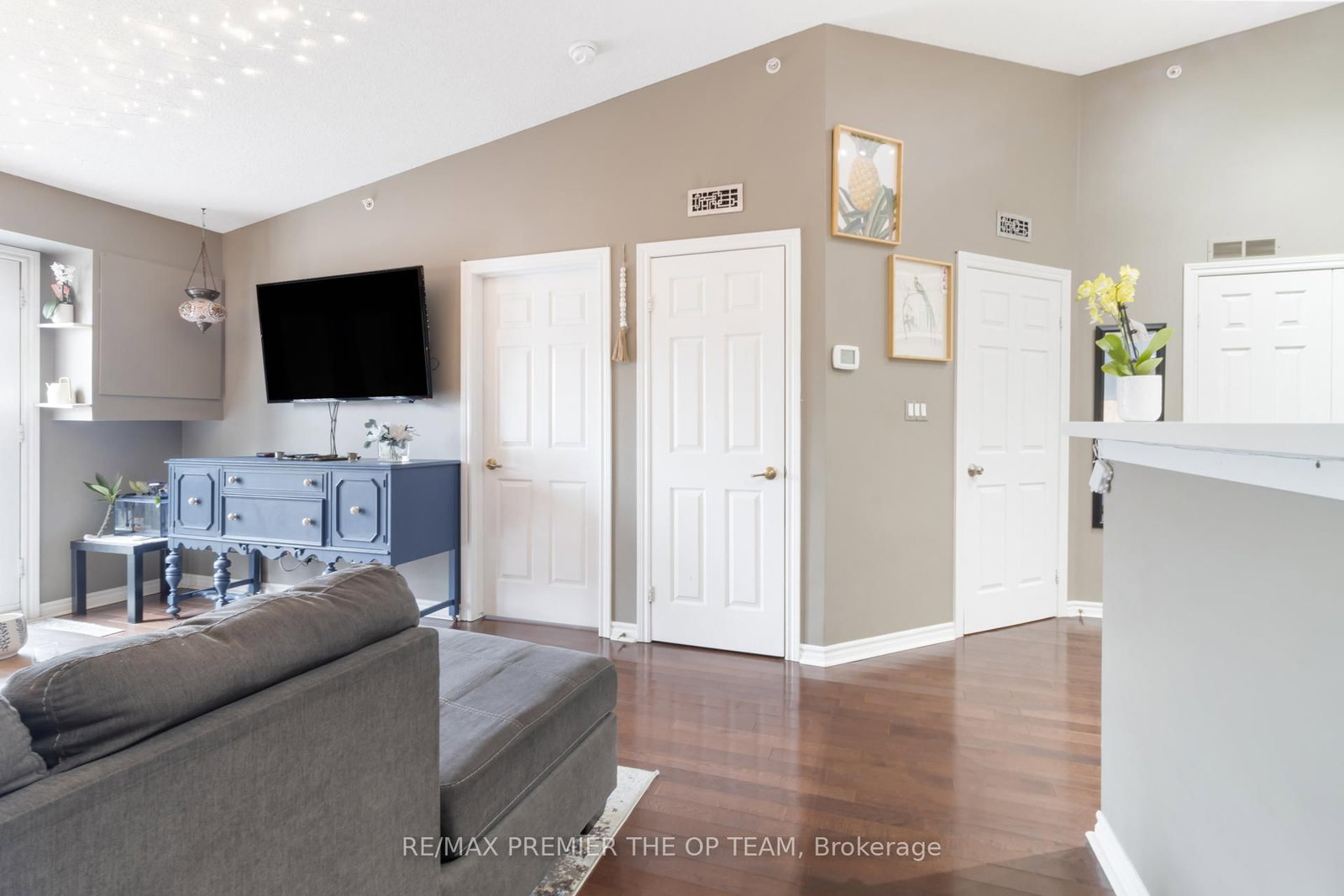 1440 Bishops Gate • #404 • Oakville, ON photo 16