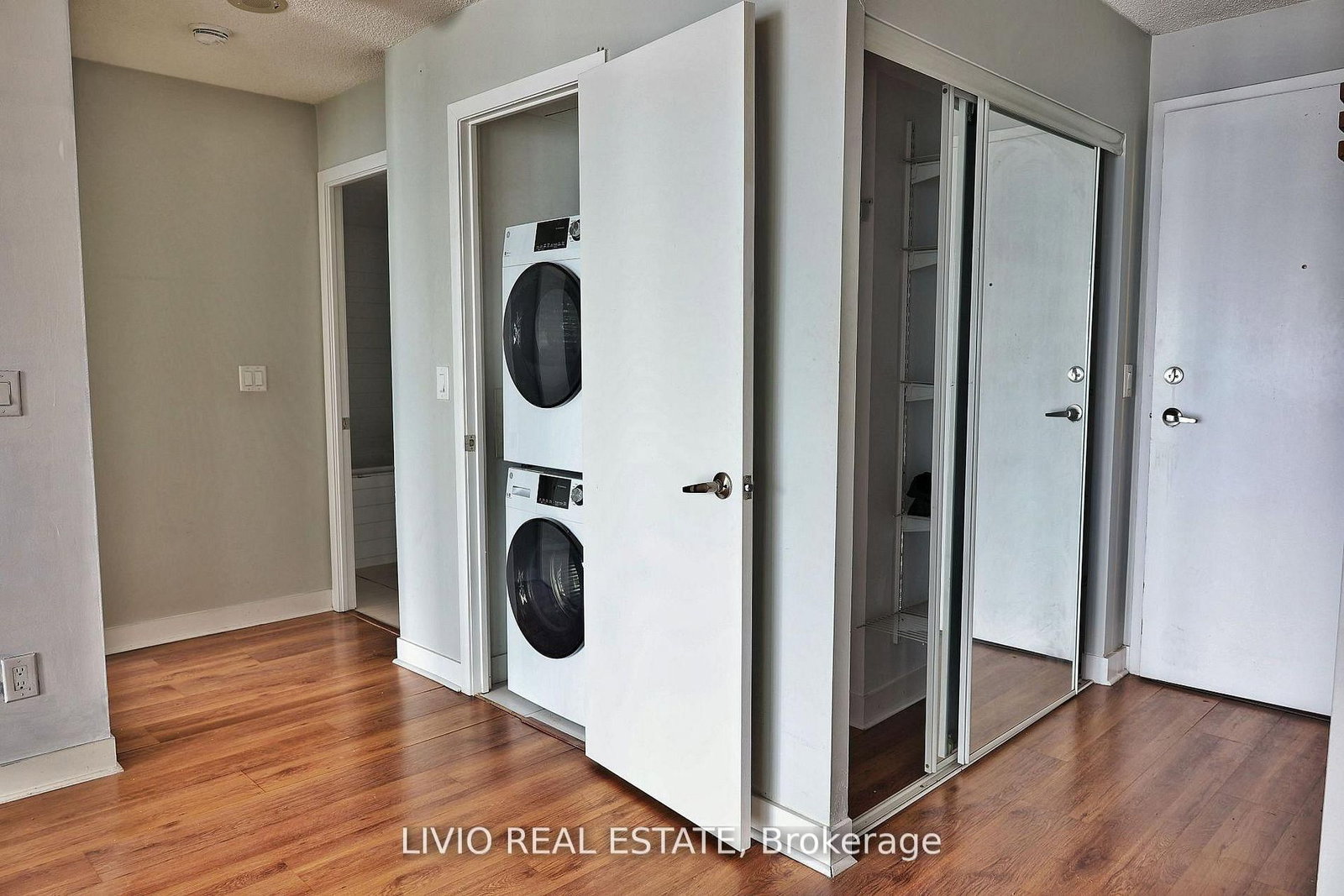 155 Legion Road N • #2101 • Toronto, ON photo 8