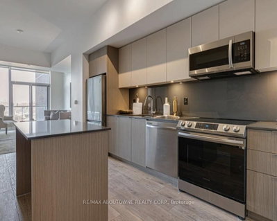 133 Bronte Oakville,ON L6L 3C1 — Photo 5