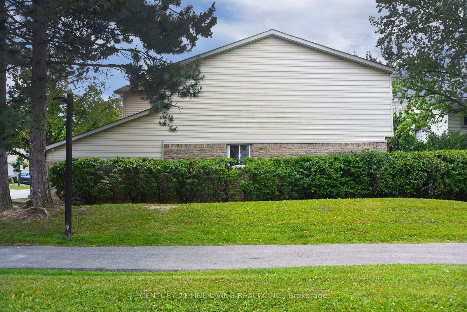 2700 Battleford Road • #34 • Mississauga, ON photo 32