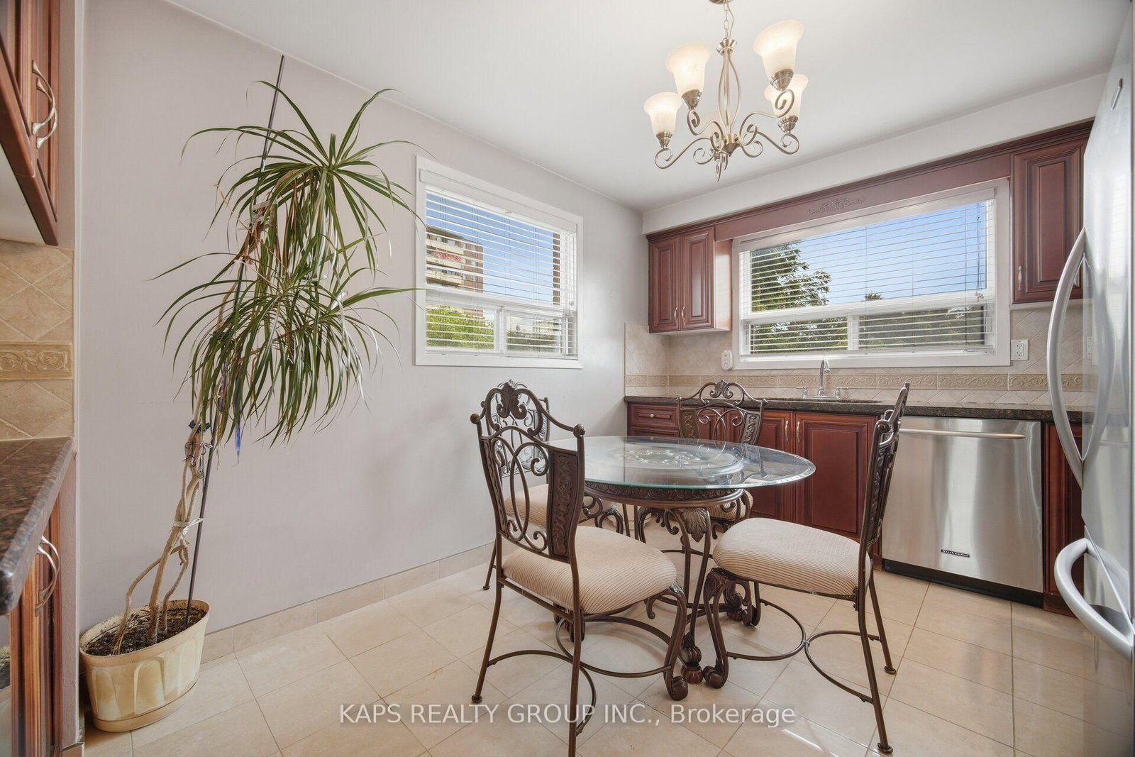 43 Donofree Road • Toronto, ON photo 12