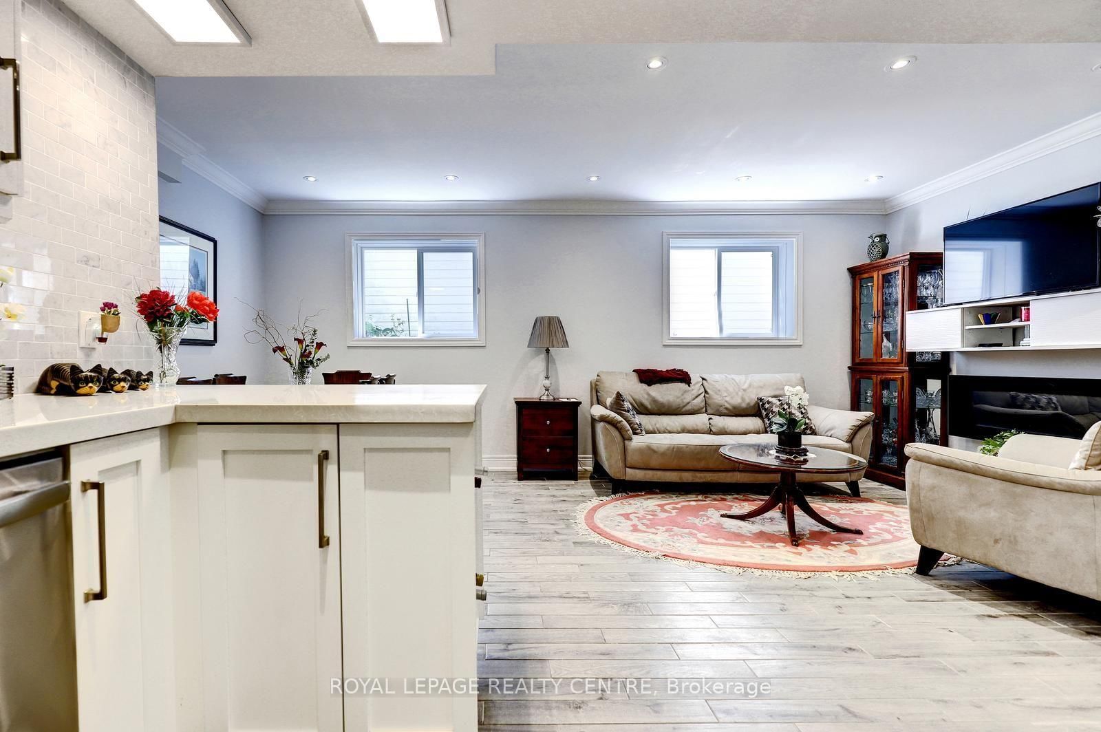 1296 Woodhill Court • Mississauga, ON photo 15