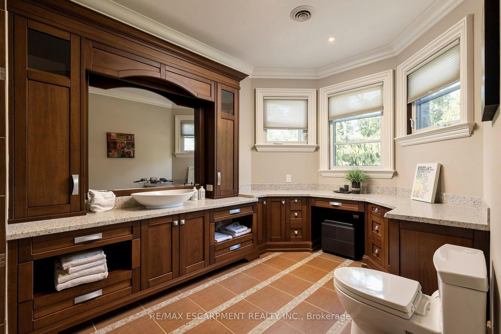 25 TURTLE LAKE Drive • Halton Hills, ON photo 27