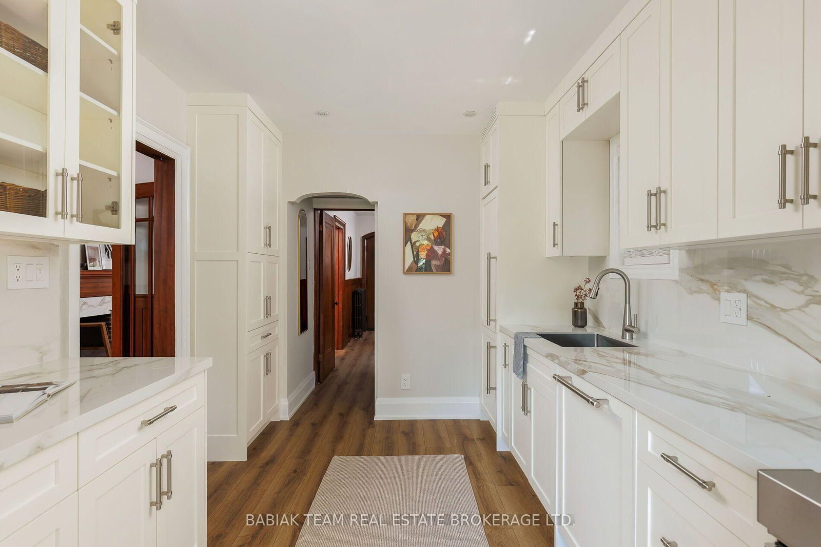 26 Riverview Gardens • Toronto, ON photo 15