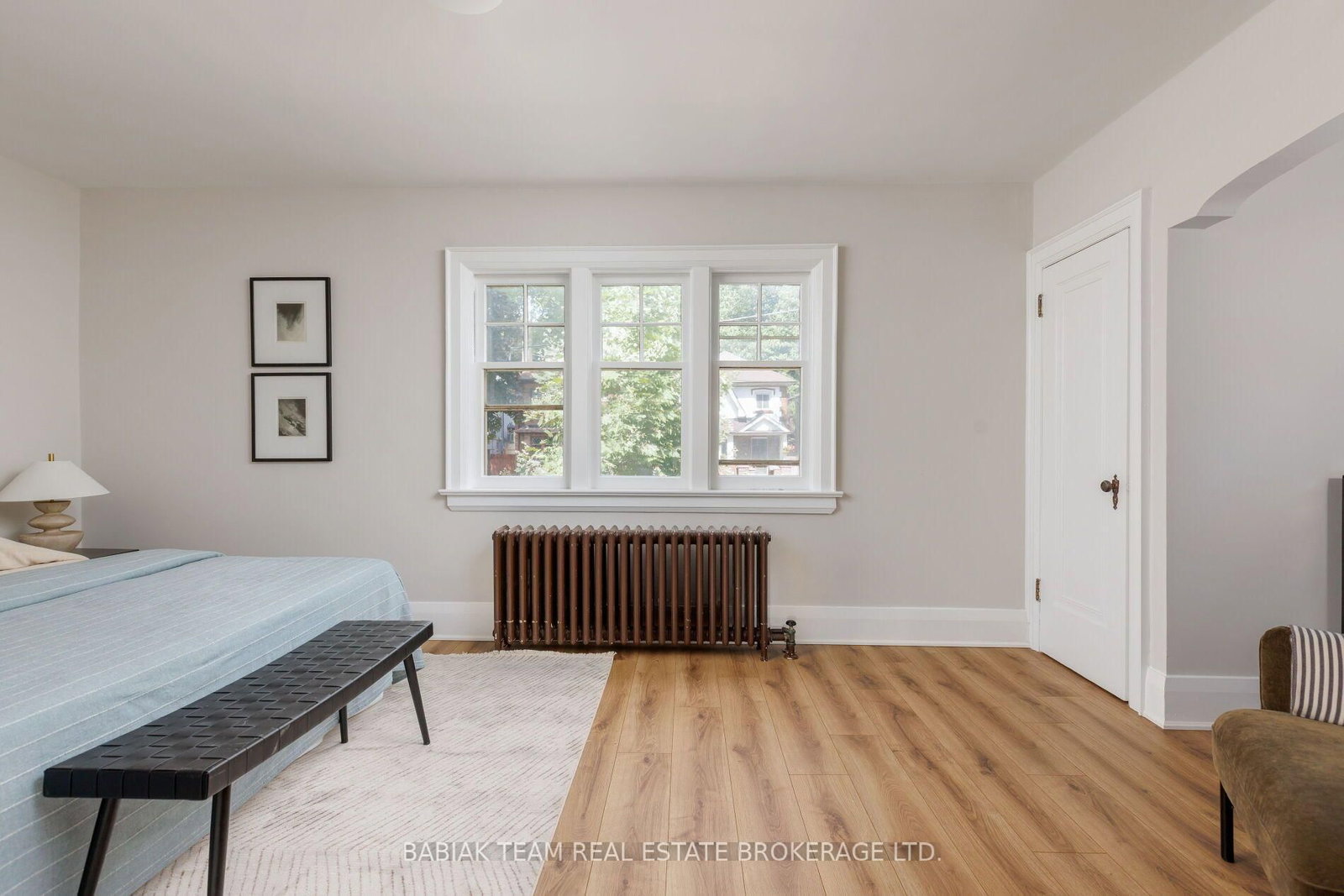 26 Riverview Gardens • Toronto, ON photo 18