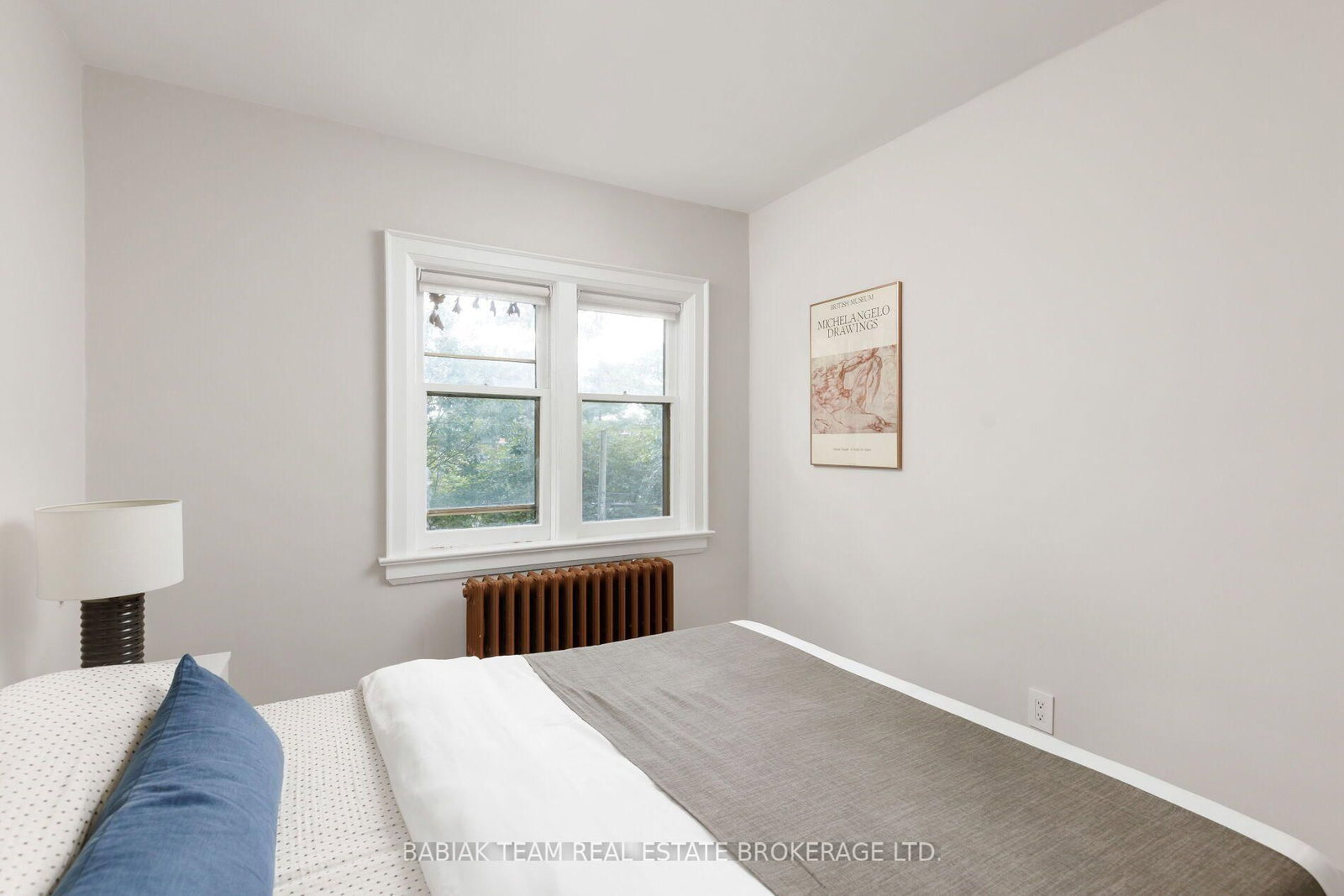 26 Riverview Gardens • Toronto, ON photo 23