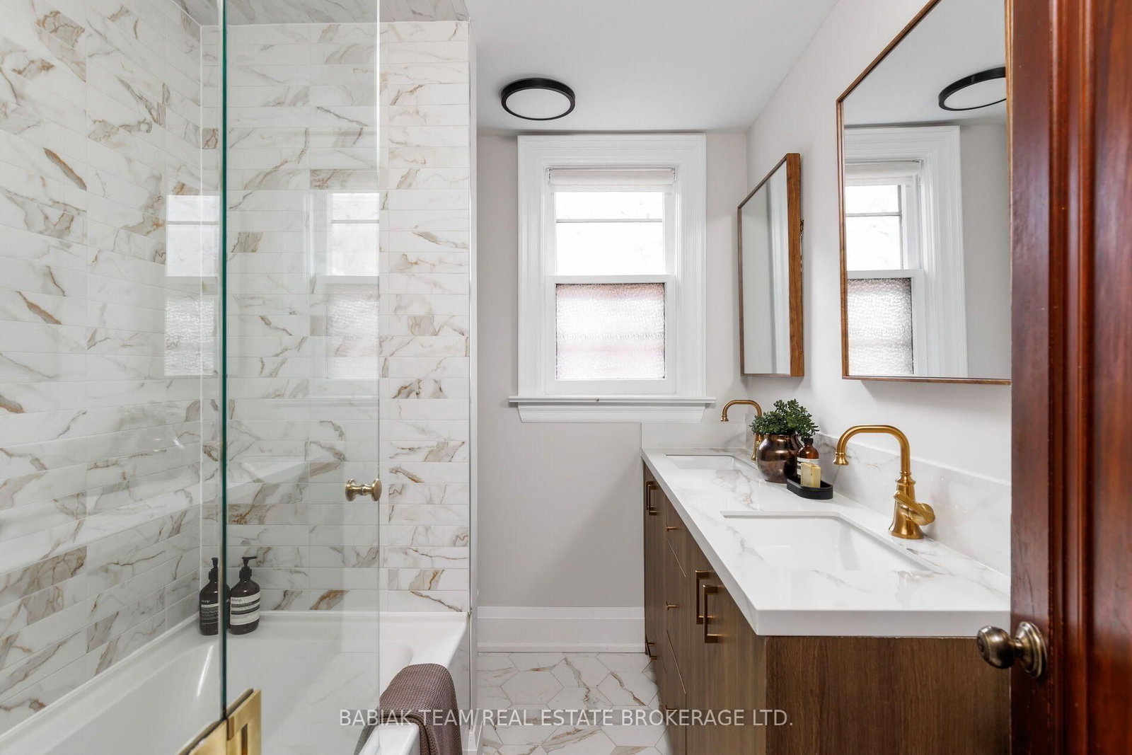 26 Riverview Gardens • Toronto, ON photo 29