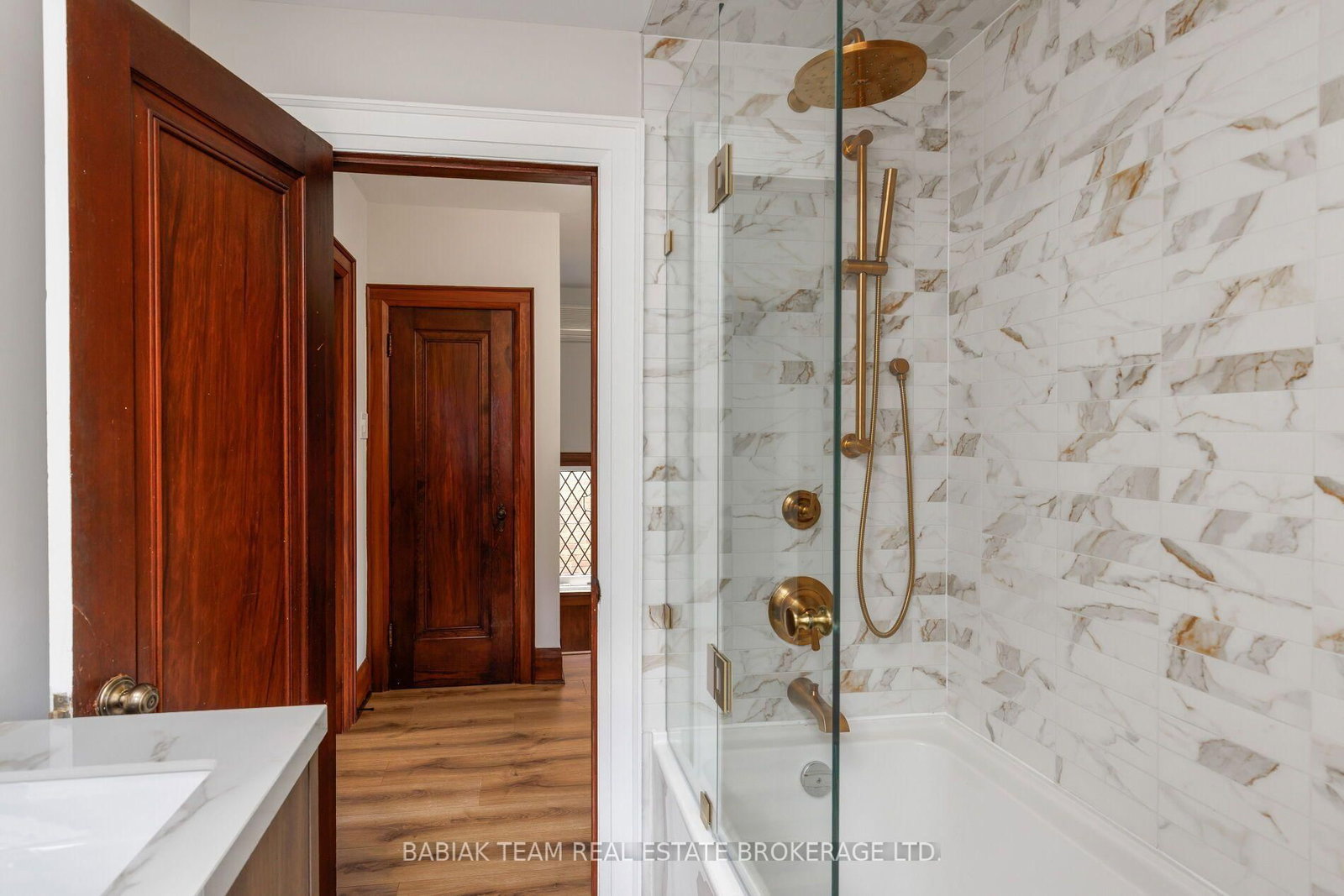 26 Riverview Gardens • Toronto, ON photo 30