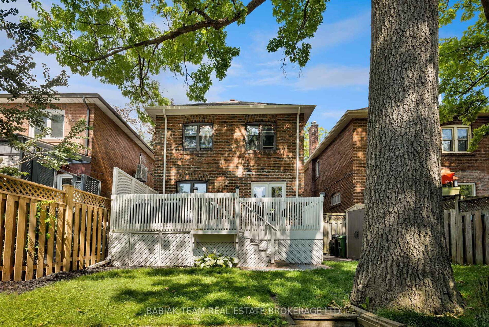 26 Riverview Gardens • Toronto, ON photo 39