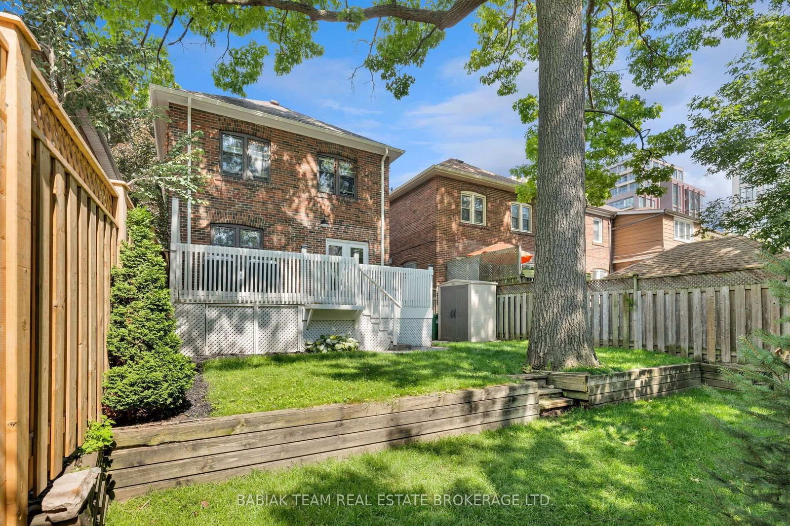 26 Riverview Gardens • Toronto, ON photo 40
