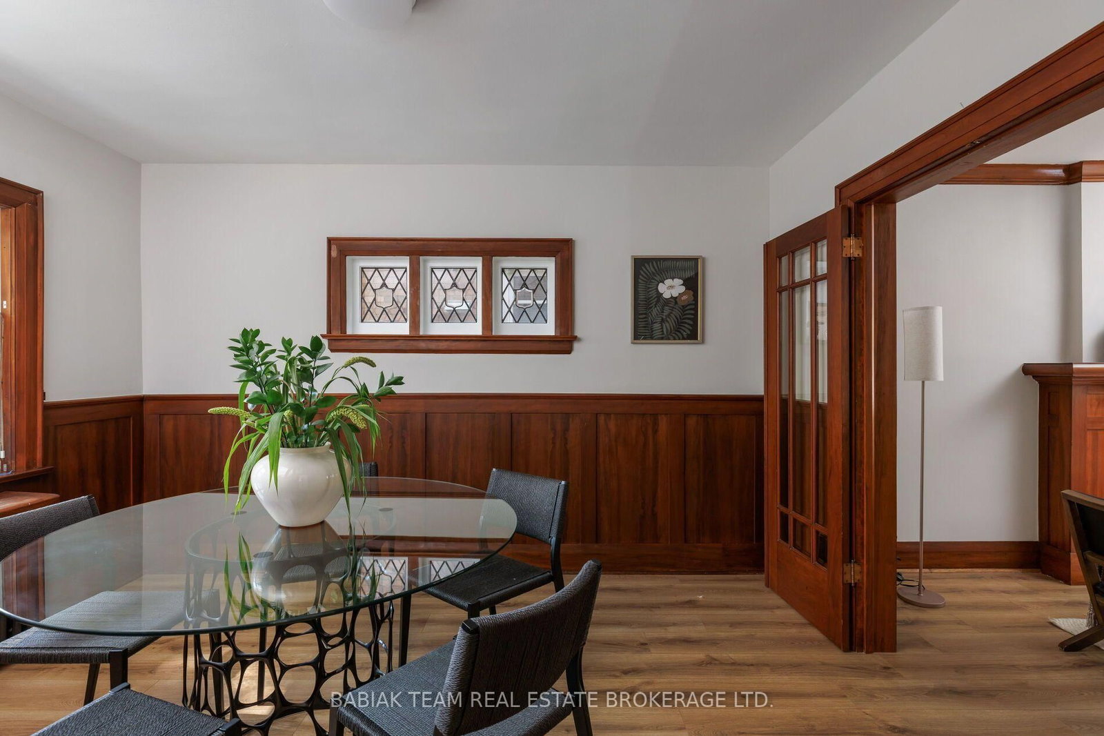 26 Riverview Gardens • Toronto, ON photo 9