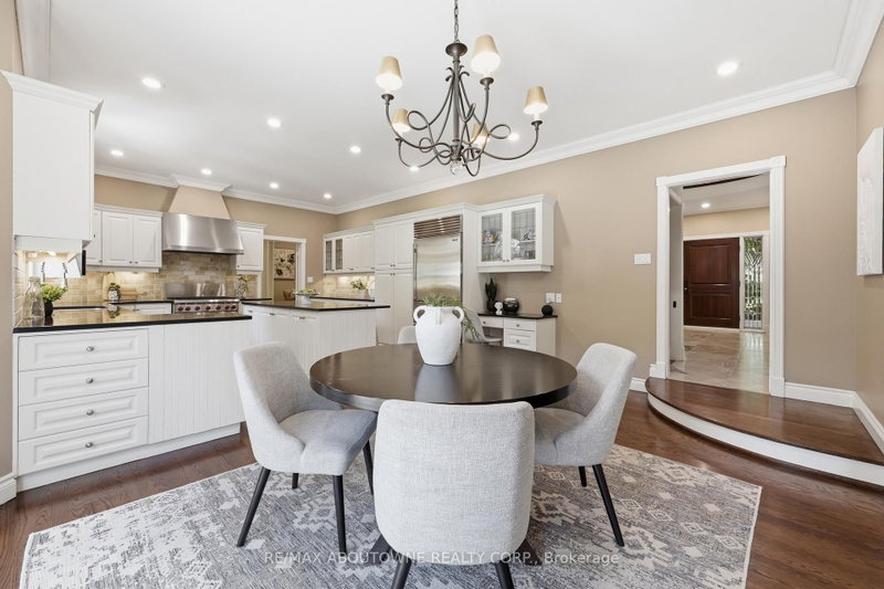 437 Cairncroft Oakville,ON L6J 4N1 — Photo 14