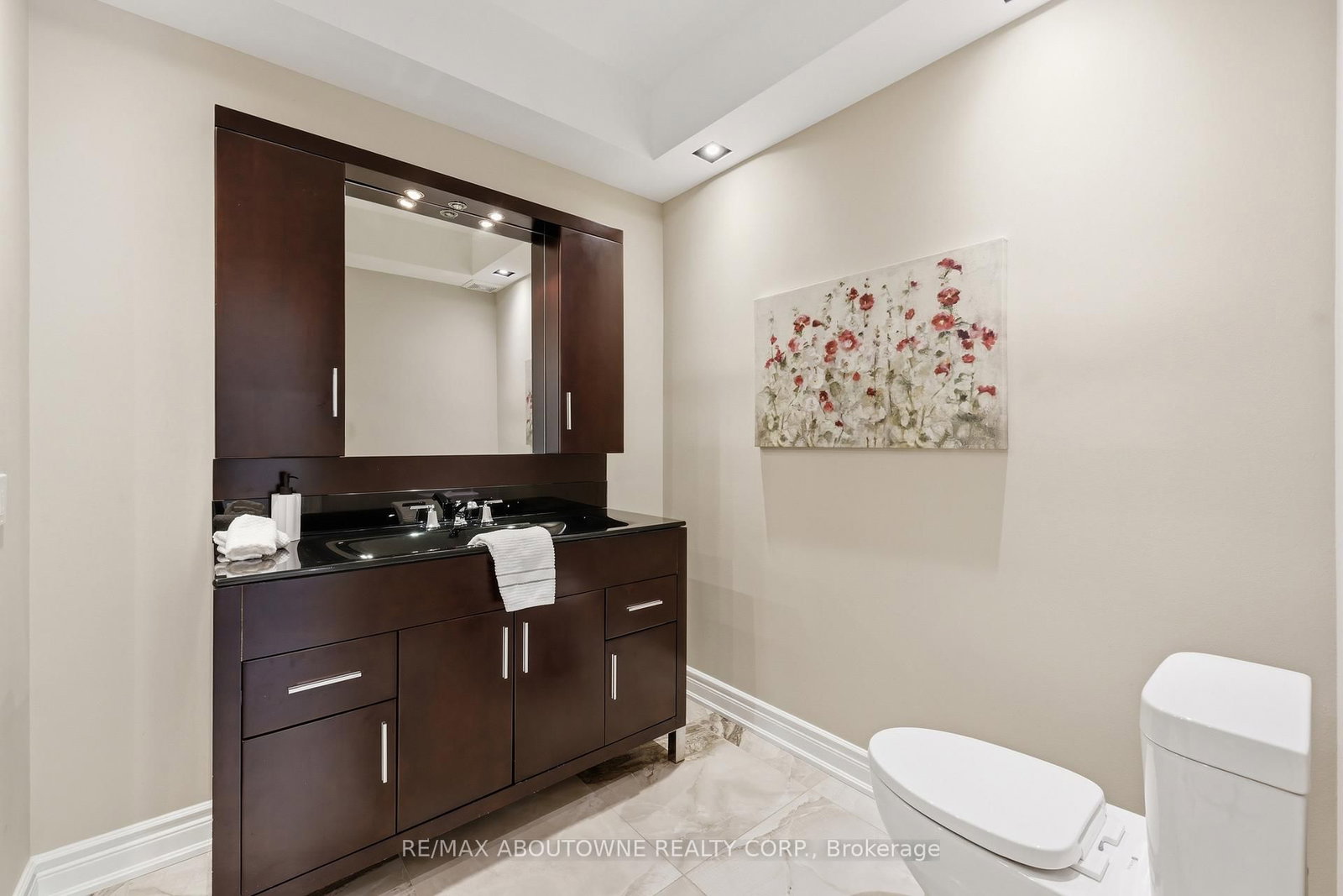 437 Cairncroft Road • Oakville, ON photo 19